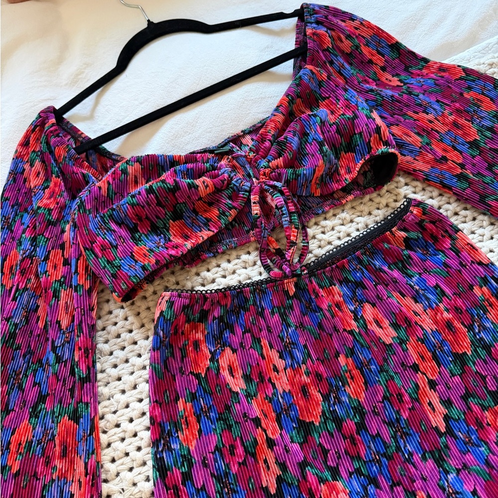 NWOT Wild Fable Target Floral Crop Top bell sleeve Mini Skirt matching Set - Picture 5 of 6
